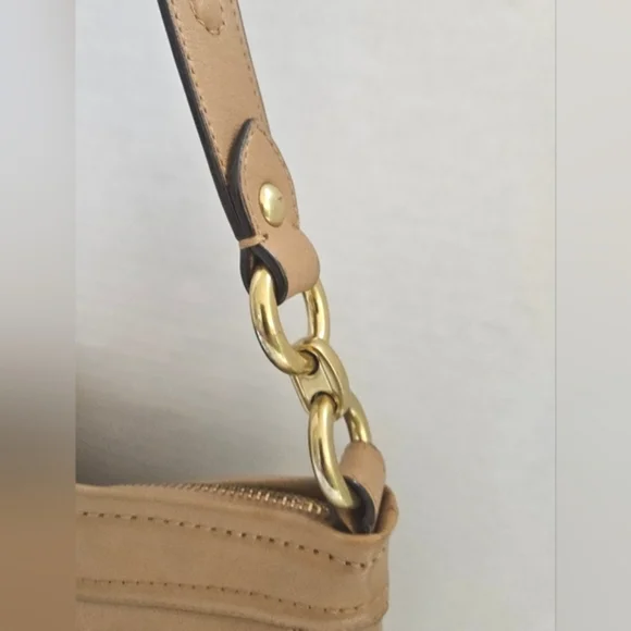 COACH MADISON HIPPIE SHOULDER BAG CAMEL C1381 F20114 - Picture 7 of 10